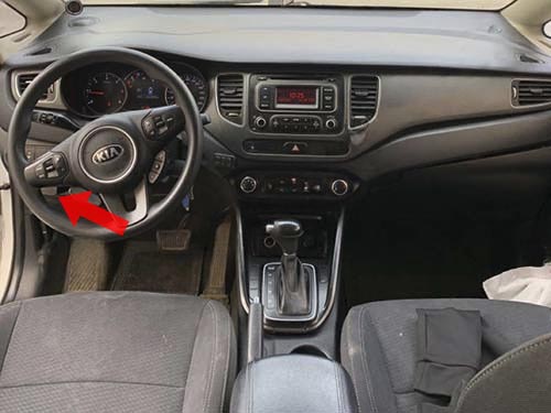 Диагностический разъем Kia Carens
