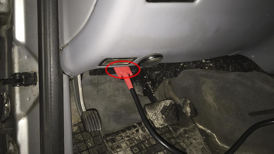 Диагностический разъем Mercedes ML (W163)