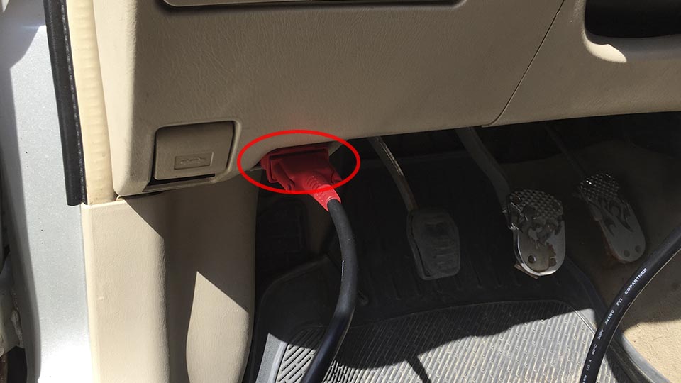 Диагностический разъем BYD F3