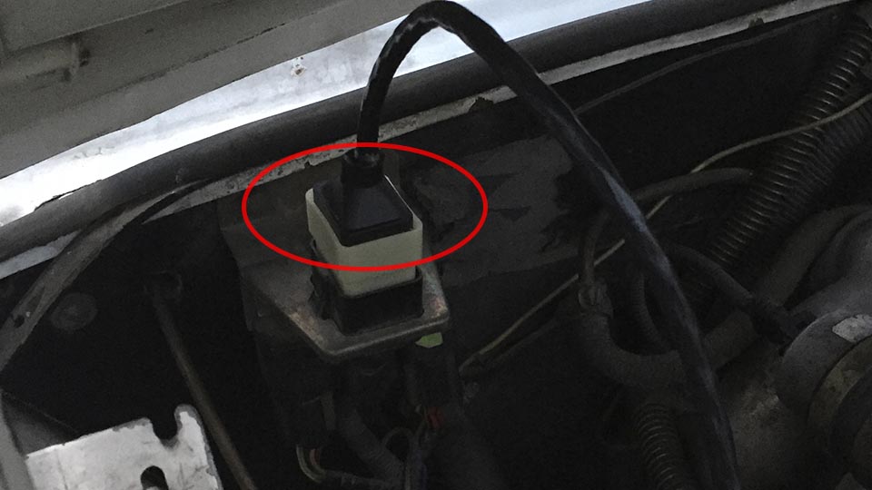 Где находится диагностический разъем ГАЗ-3102 Волга