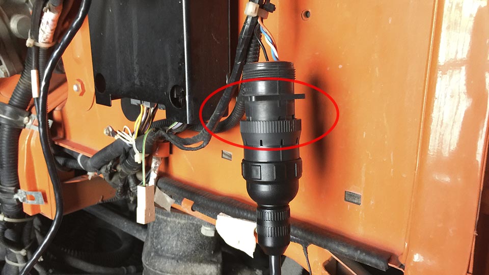 Диагностический разъем КАМАЗ 4325