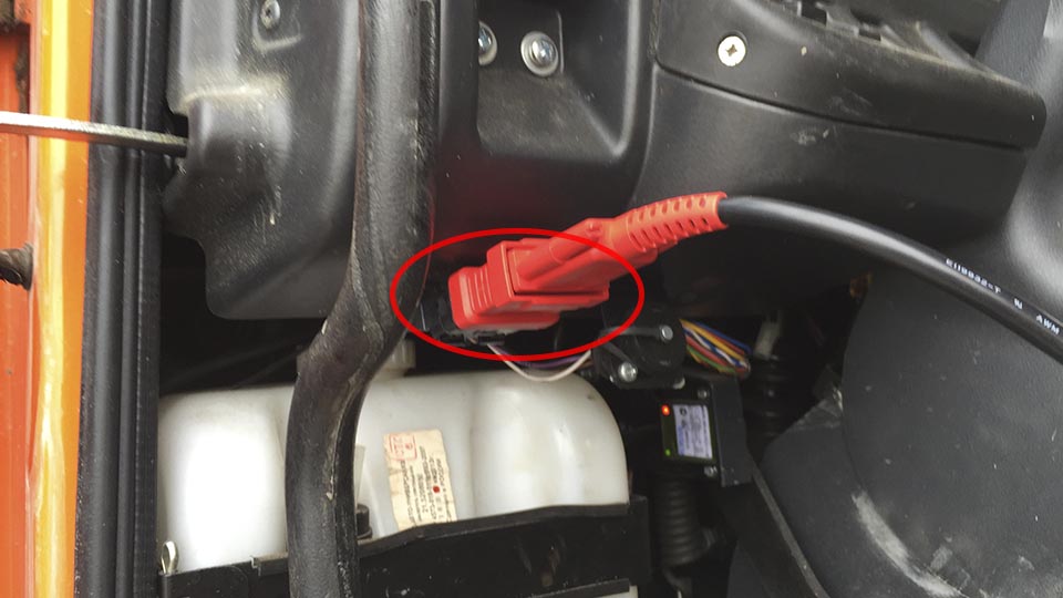 Диагностический разъем КАМАЗ 6522