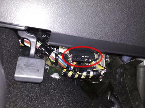 Диагностический разъем Lada Vesta