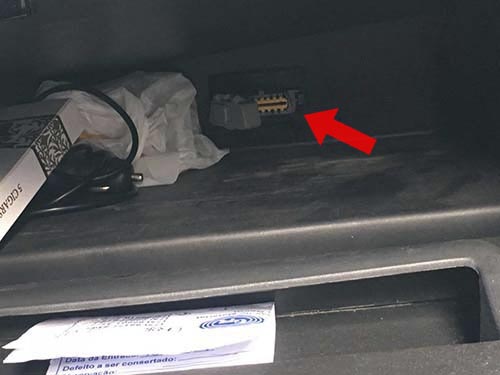 Диагностический разъем Renault Duster