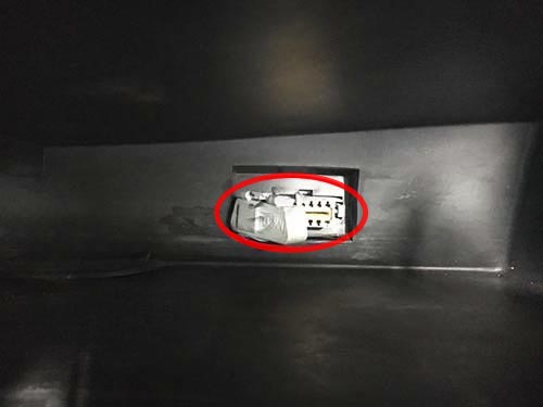 Диагностический разъем Renault Duster