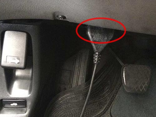 Диагностический разъем Rover 75