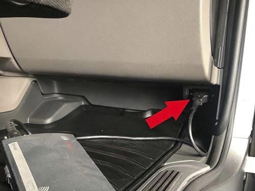 Диагностический разъем Scania R-Series