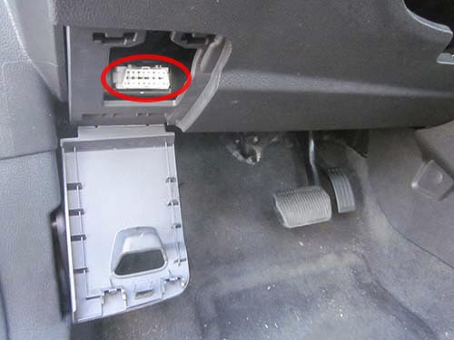 Диагностический разъем Ford Focus