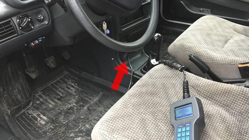 Диагностический разъем Lada 2114