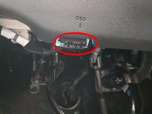 Диагностический разъем Hyundai Tucson