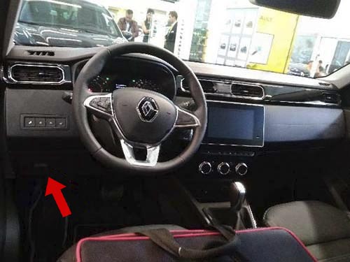 Диагностический разъем Renault Arkana