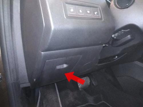 Диагностический разъем Renault Arkana