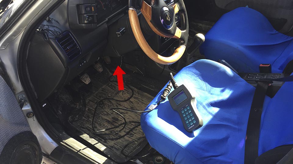 Диагностический разъем Lada 2110